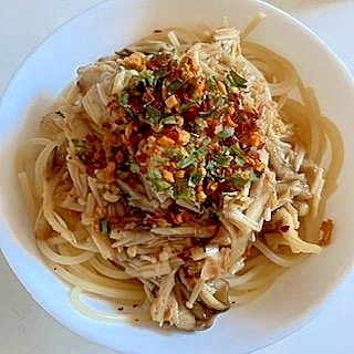 ツナとえのきと舞茸の　和風パスタ